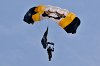 SCREAMING EAGLES-1744  U.S. ARMY 101ST AIRBORNE DIVISION  "SCREAMING EAGLES" PARACHUTE DEMONSTRATION TEAM